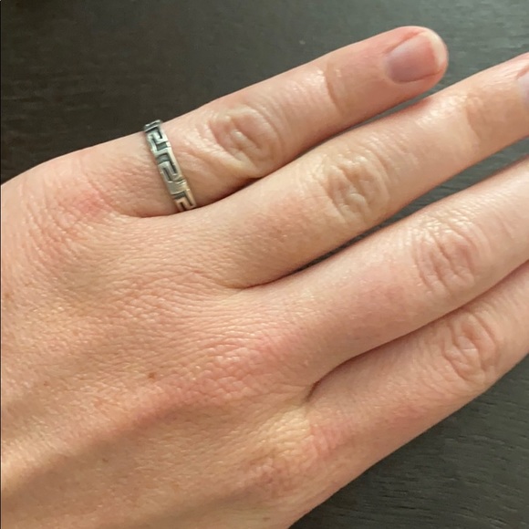 Textured Pattern Etched Band 925 Sterling Silver Ring Size 7 - Picture 3 of 5